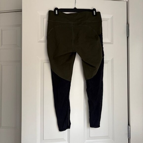 Fabletics PowerHold Legging - Picture 4 of 4